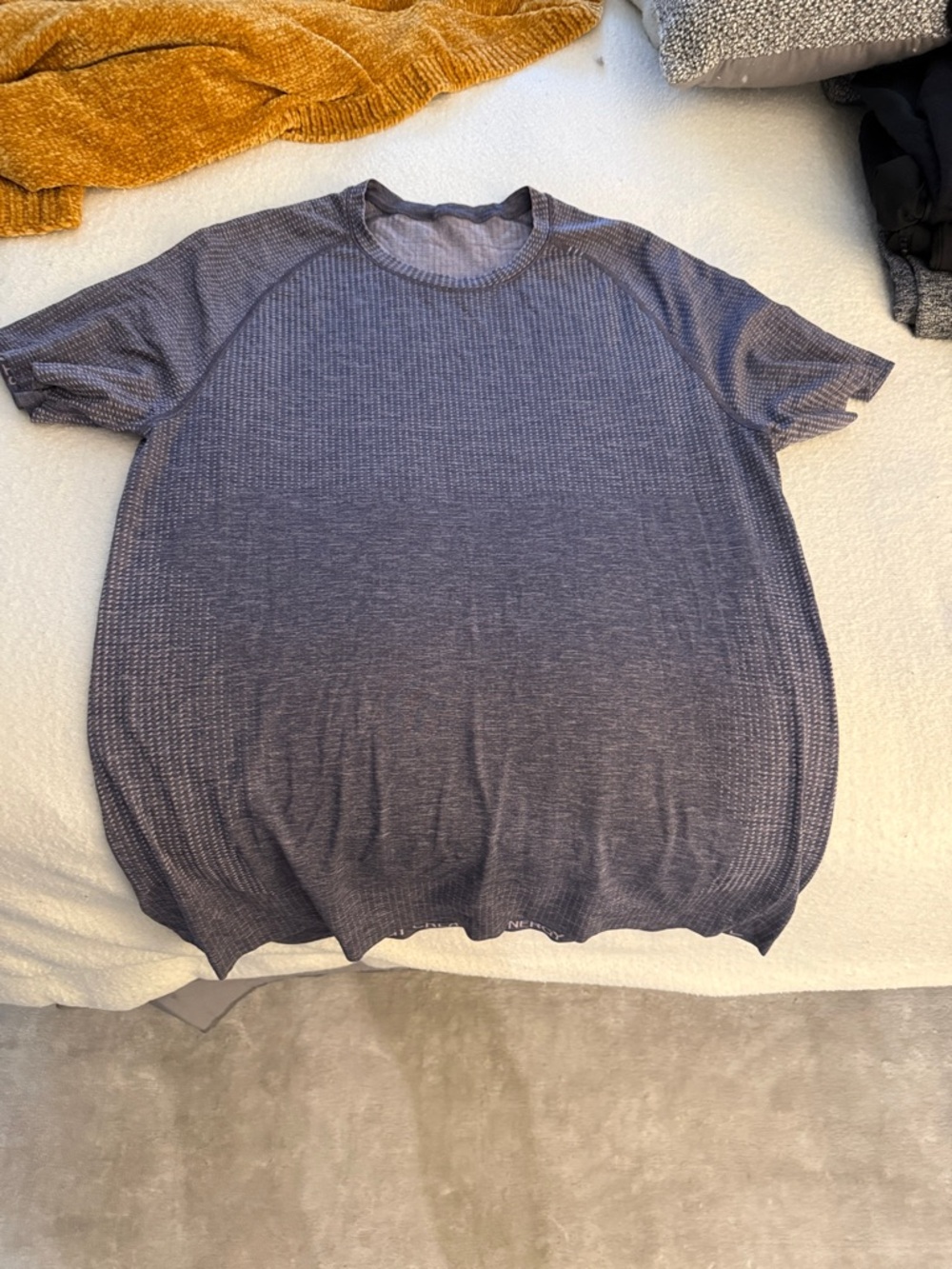 lululemon athletica Metal Vent in Purple